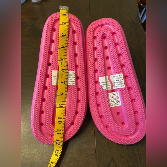 Fabkids Pink Casual Sandals for Summer women’s size 12.5.  NWOT - Picture 6 of 10